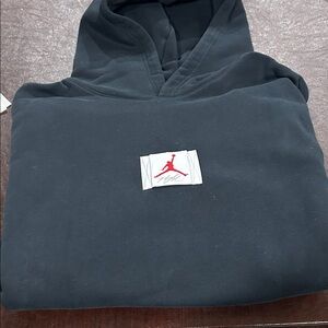 Jordan sweatsuit-Black Hoodie with Red Emblem, pants with iconic logo 😉☄️☄️